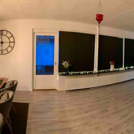 Big Villa In Stege Near Mons Klint With Trampolin Esterno foto