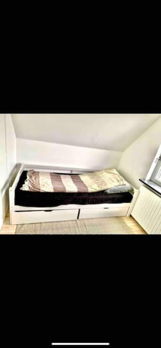 Big Villa In Stege Near Mons Klint With Trampolin Esterno foto