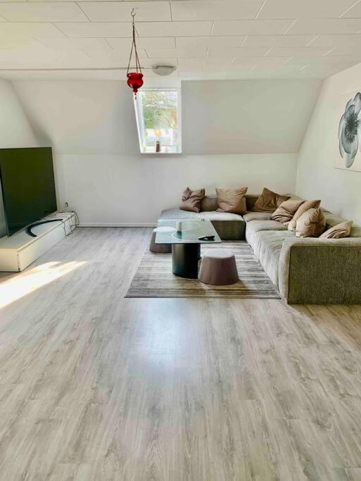 Big Villa In Stege Near Mons Klint With Trampolin Esterno foto