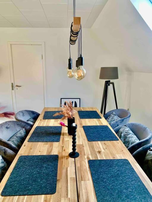 Big Villa In Stege Near Mons Klint With Trampolin Esterno foto
